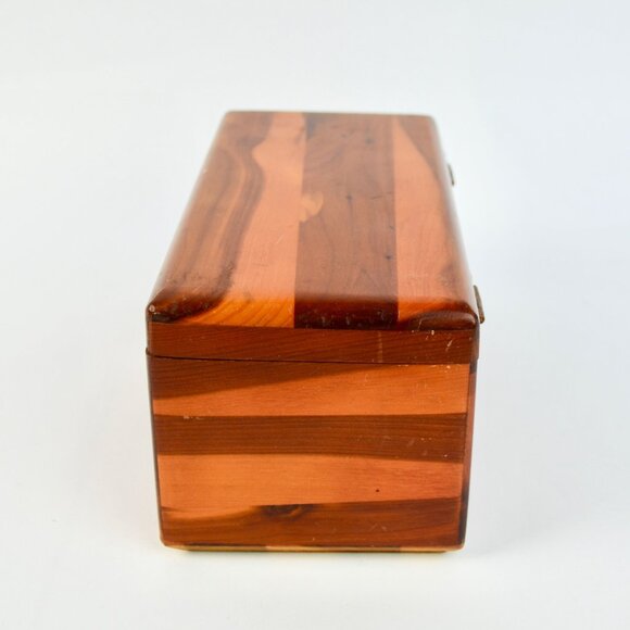 Lane Cedar Chest Small Vintage No Key Swanson Furniture Cokato - Picture 7 of 8